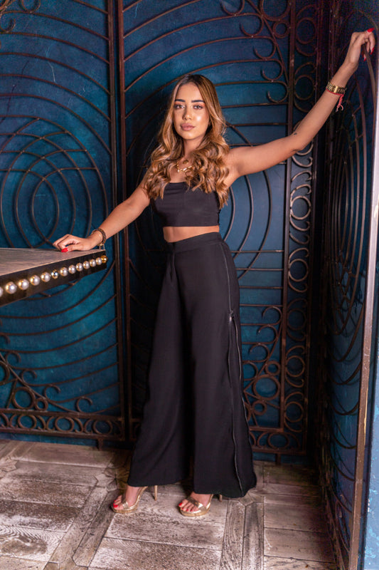 girl with grey soft crepe Women elastic waist pants with zipper