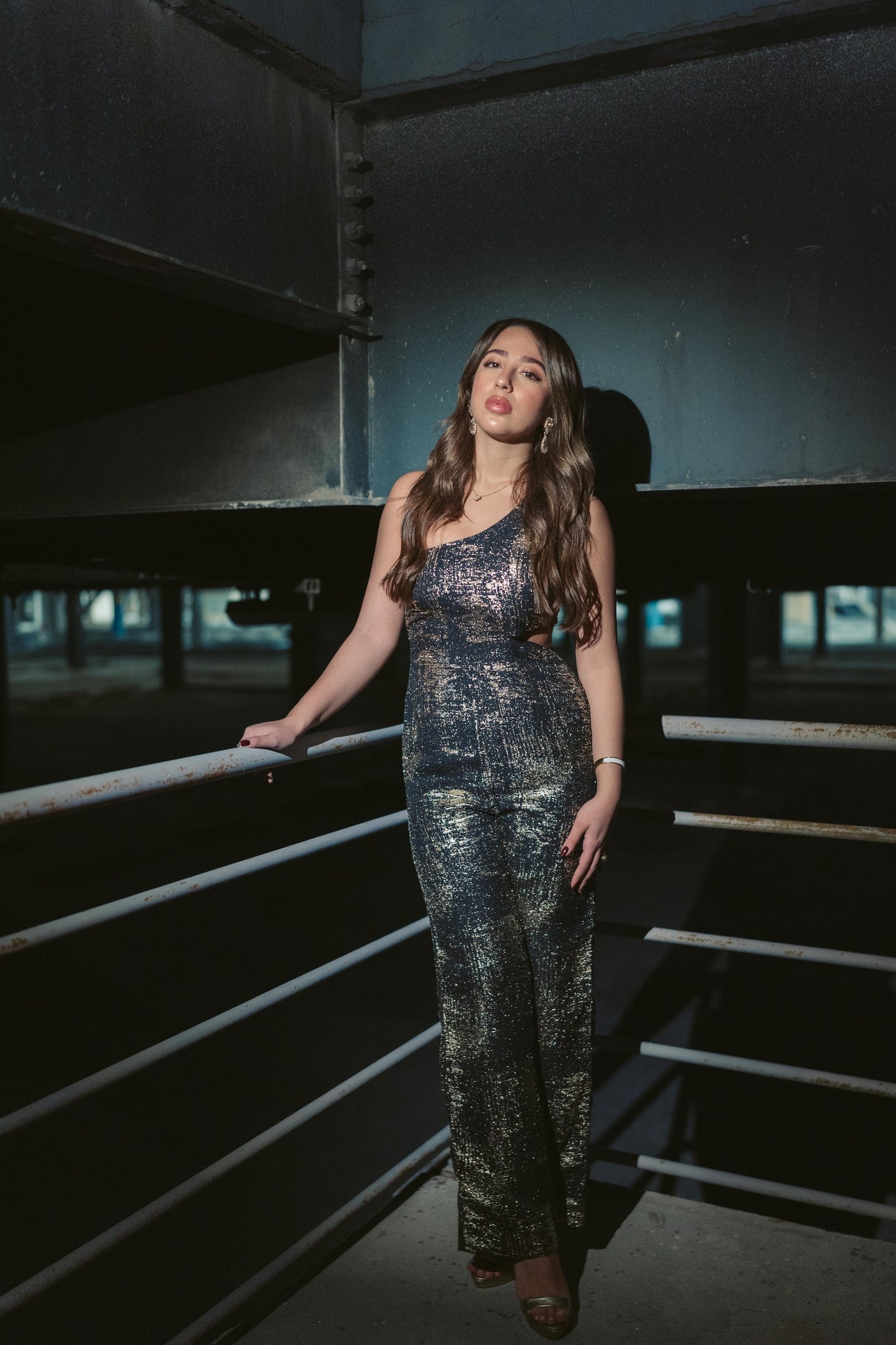 Buy a not so classic one-shoulder loose fit jumpsuit with a little side reveal